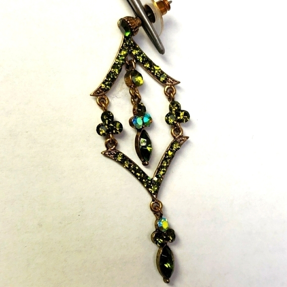 Vintage Chandelier Earrings Green & Aurora Borealis Rhinestones  Approx 3" - Picture 7 of 7
